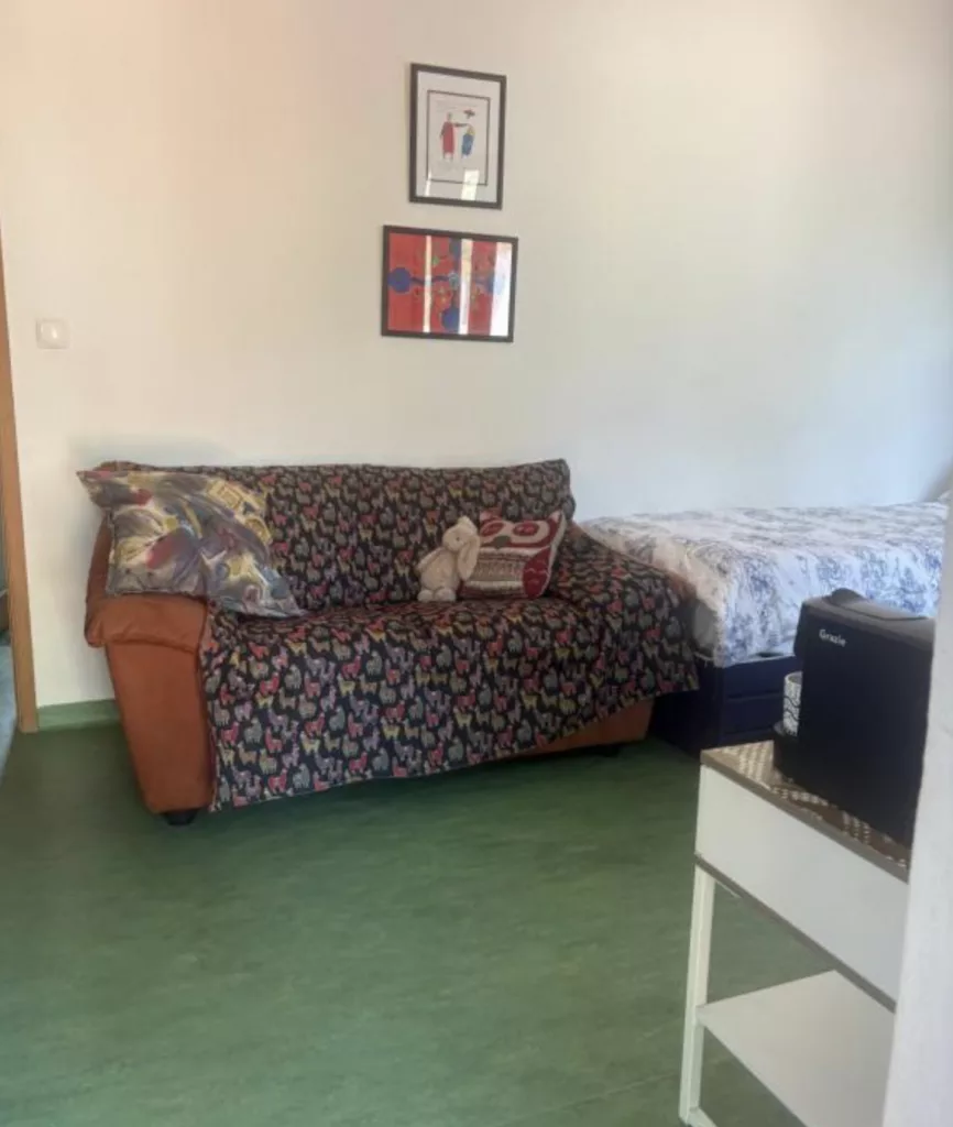 family-suite-quinta-do-eco-central-portugal-Twin-Room-Sofa